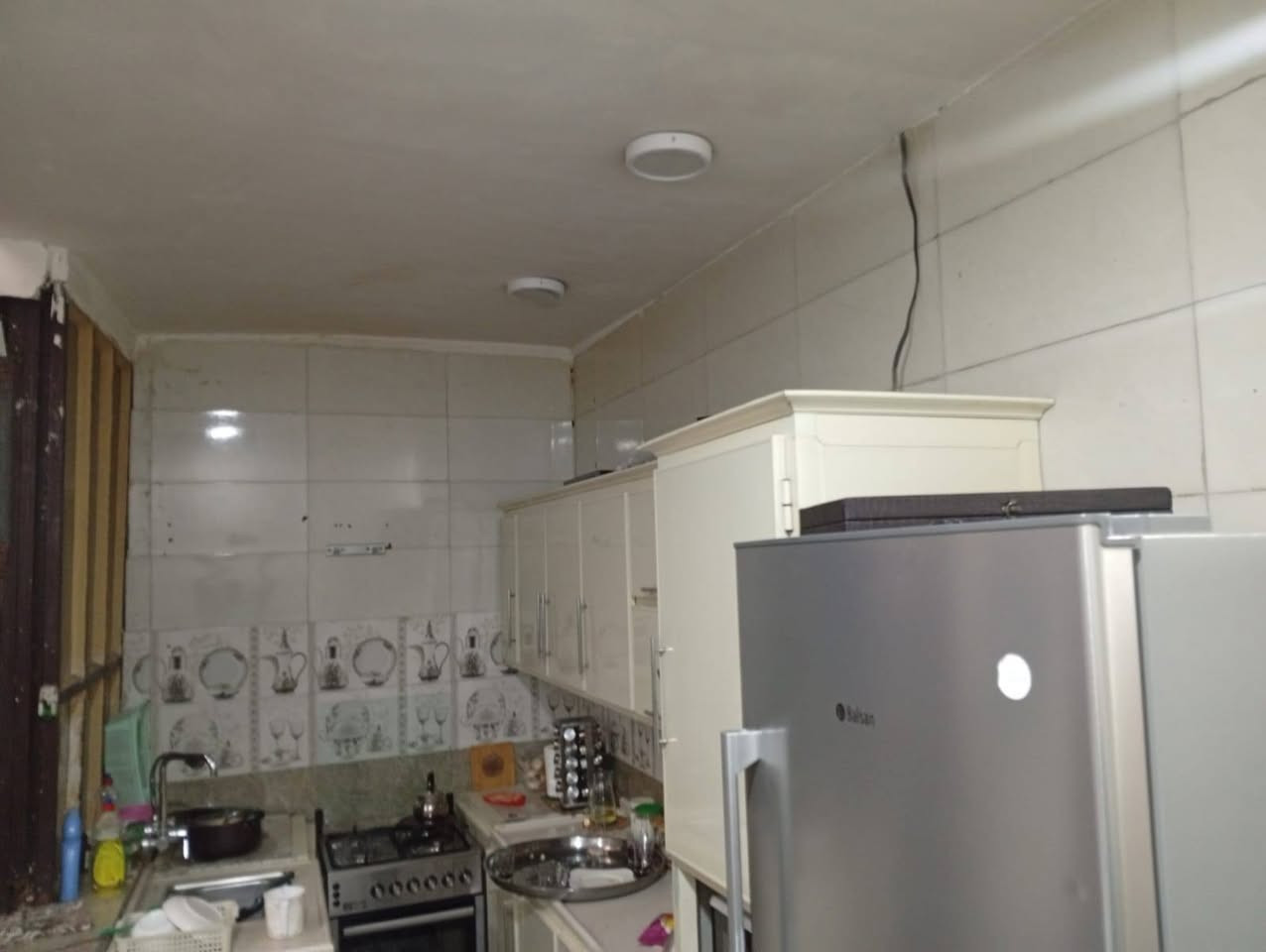 تعلن شركة ارض الخير للعقار والمقاولات
دار 130 م للبيع  واجهة6ونص🏡

يحتوي على3غرف نوم😜

 وصحيات عدد 2👍
بناء 2019

حي الجهاد ديوان المخابرات 🏛️

للأستفسار ***********واتساب
