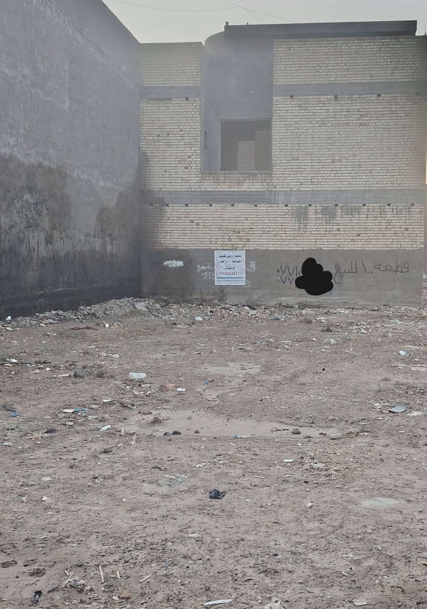 مراوس /// بقطعة أرض (( 50 م )) مع الفرق بالتسعة الاف او العشرة الاف في الثعالبة الاولى
للبيع /// بسعر مناسب موقع مميز جدا  قطعة أرض رقمها (( 8623 )) تجارية على شارع (( 20 )) على التبليط ومقابيلها ساحة كما مؤشر بالسهم  ومسحوب للقطعة ماء ومجاري لمعرفة السعر الاتصال  (( *********** ))
