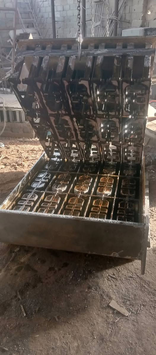 تصنيع كافة أنواع القوالب
مع التنصيب 
للاستفسار الاتصال على الرقم 
واتساب ***********
***********
