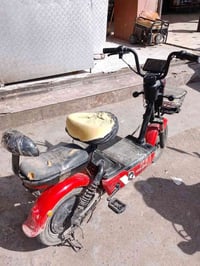 دراجة شحن • بطاريات جديدة