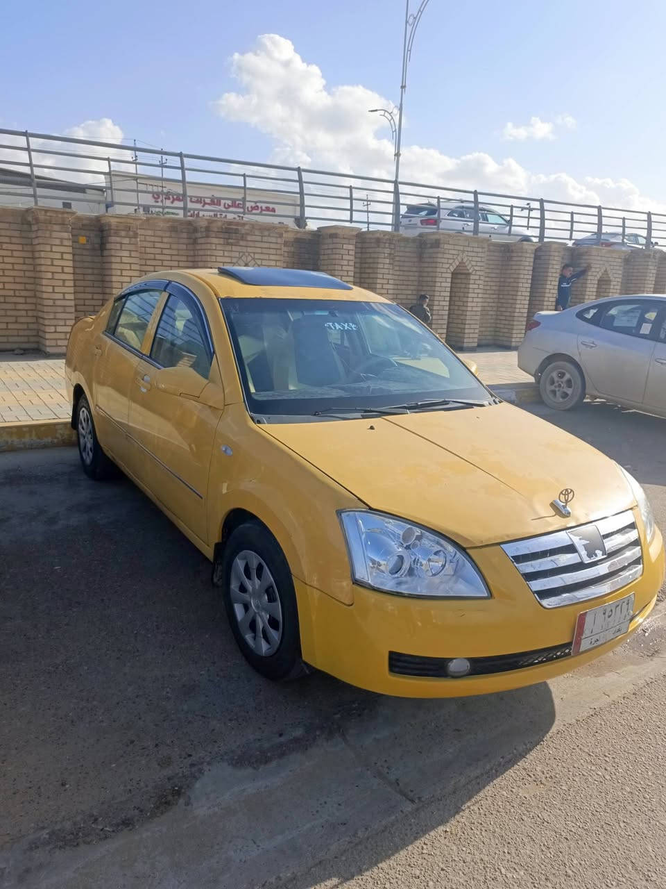 السلام عليكم شيري اي فايف للبيع موديل 11محوره كورله حديث 1800رقم بغداد  سيارة جاهزه من كلشي كبل الشارر
سعر 42بيه مجال شي بصيط
***********
