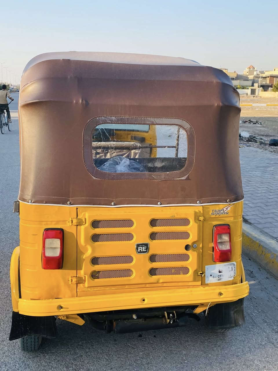 سلام عليكم
تكتك موديل ٢٠١٩ شهر ال ١٠ رقم واسط انكليزي مداور ثاني يوم معمره دوس وبيه لغد والباقي كفاله الاستفسار اتصل *********** 

مكاني واسط قضاء النعمانيه
