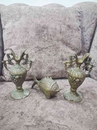 طقم أنتيكا • مزهرية منقوشة • مجسّم سمكة