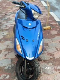 دراجة • حديثة • للبيع