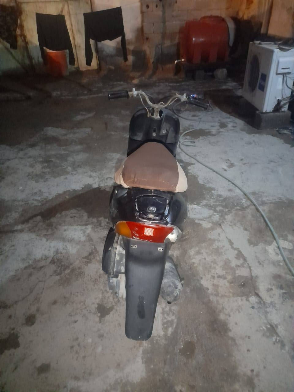 السلام عليكم  دراجه سازوكي للبيع شغل مابيه سعر 175بيه مجال مكان دور نواب الضباط الرقم هاتف تراسل علي واتساب فقط ***********
