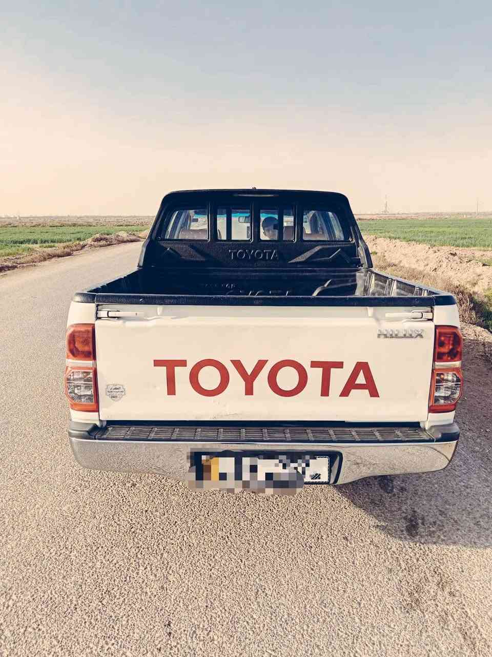 السلام عليكم للبيع بيك اب 2015 اوتماتيك شاصي 19 رقم ميسان انكليزي مجدد سنويه لل30 مكفوله كفاله عامه  تبريد ثلج مثل ما موضح بلسونار العنوان ميسان قظاء الكحلاء السعر 223 وبيها مجال للشراي ***********
