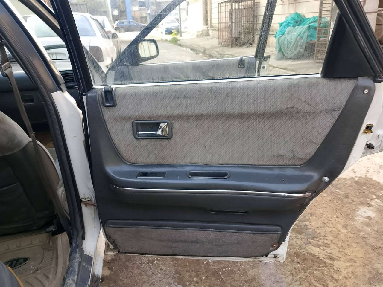 مازدا 626 ،محرك 8 بخ كير شرط ، صبغ بس دواير الخلف ،سياره وضع شركه،، رقم الماني سنويه عظم شرط التحويل و الوكاله ،،السعر 35 بيه مجال ،للاستفسار الاتصال
***********
***********
تمنياتي الموافقه للجميع
