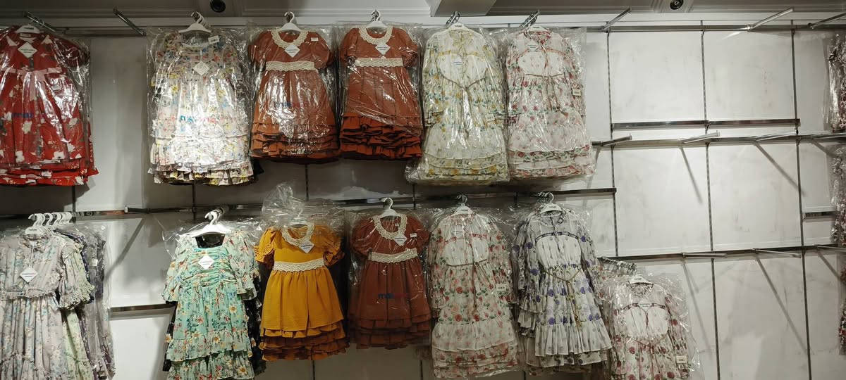 شروة فستان
قياس 1...4    5....8   9....12
عدد5000فطعة 
سعر 🔥


**إذا كنت صاحب هذا الإعلان وتريد حذفه لأي سبب، رجاءا أرسل رسالة إلى الدعم الفني**