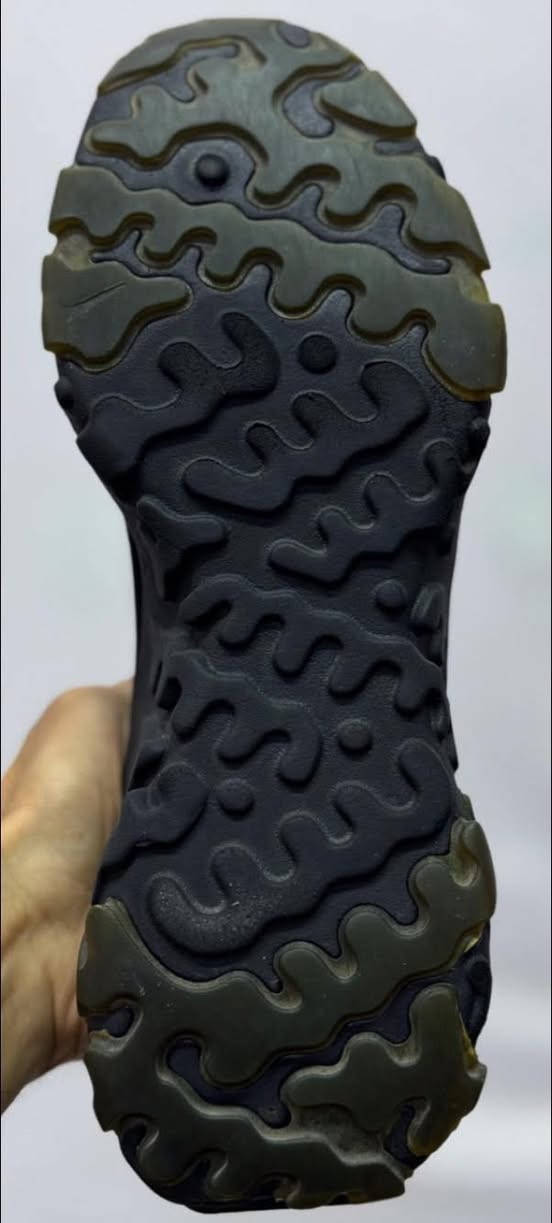 حذاء NIKE اورجينال نضافة 100‎%‎

قياس : 40
طول القدم : 25

———————————————-

يوجد توصيل 🚚 ( بغداد - محافظات العراق )

☎️رقم الهاتف : ***********

للحجز - دايركت
