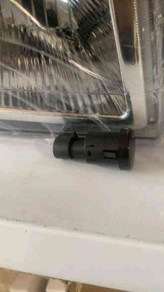 بصمة أو زر فتح الجامة الخلفية
يتوافق هذا المفتاح مع سيارات شيفروليه تاهو وسوبربان، جي إم سي يوكون، وكاديلاك إسكاليد من طراز 2007 إلى 2014.
يستخدم لفتح نافذة الباب الخلفي بشكل منفصل عن الباب بأكمله.
تايواني الصنع
بسعر مناسب 20الف مع التوصيل
واتساب***********
