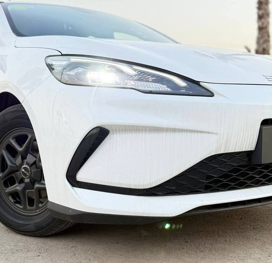 🚗🔥 BYD SEAL 5
تصميم  أنيق… تكنولوجيا حديثة… واستلام

• موديل 2025 

🔋 المحرك والتقنيات

 • محرك 1500cc اقتصادي (Hybrid + Electric + Petrol)

 • تبريد أمامي وخلفي قطعتين

 • كير ماوس+  تمشيك 2100 كم🔥

 • بصمة + كارت دخول ذكي

 • شاشة وسطية

 • كامرة خلفية

 • حساس خلفي 

💡 الإضاءة والتصميم

 • لايت زنون

 • بك لايت LED

 • ويل لون اسود مات 

 • داخل جلد لون أبيض

 • تحكم مقود جانبين

تجربة قيادة مختلفة وتفاصيل تليق باللي يدور على شكل + أداء + تقنية.

📍 العنوان: بغداد – الحبيبية ساحه واهران – الشارع الرئيسي/معرض الكريم 

📞 أرقام المبيعات:

***********/ مؤمل 

#الكريم_للسيارات #BYD #BYDSEAL #BYDSeal2025
