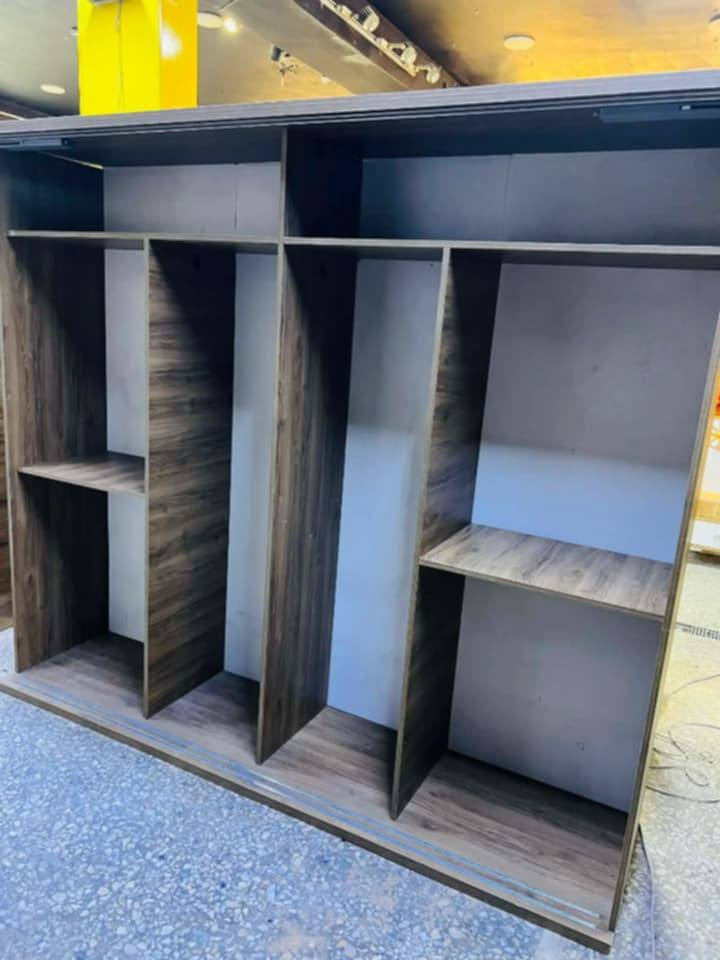 غرفة نوم مستعملة🇹🇷
 نضافة90 ٪💯
عدد القطع / 7
نضام / أسلايت 💢
سعرها / 400 💸
شد ونقل داخل بغداد مجاني🚛
يوجود توصيل محافضات 🚛


**إذا كنت صاحب هذا الإعلان وتريد حذفه لأي سبب، رجاءا أرسل رسالة إلى الدعم الفني**