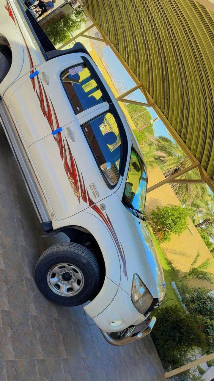 🛎🔱السلام عليكم 🔱🛎
للبيع سيارة تويوتا هايلوكس 

TOYOTA HILUX 

موديل 2010

فور ويل 4X4

كير اوتو

رقم بغداد بآسمي تحويل ثاني يوم

سياره صبغ جاملغ خلفي

كير و محرك خير من الله

سعر 165 وبيها مجال 

☎️***********
