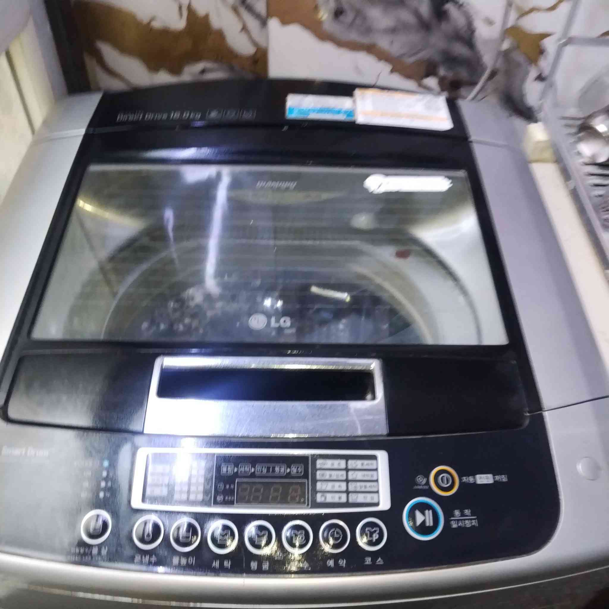 السلام عليكم غساله للبيع ال جي فول اوتوماتيك ١٦ كيلو السعر ٢٢٥ العنوان بغداد البلديات


**إذا كنت صاحب هذا الإعلان وتريد حذفه لأي سبب، رجاءا أرسل رسالة إلى الدعم الفني**