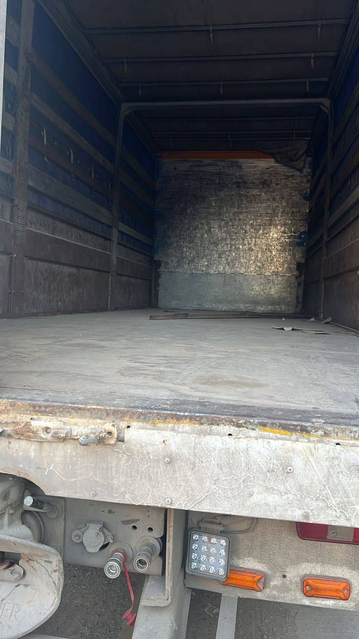 بدي للبيع طول سبعه ونص وارتفاع ٢٦٠ سعر ٢٠ ورقه للاستفسار+9647724550025


**إذا كنت صاحب هذا الإعلان وتريد حذفه لأي سبب، رجاءا أرسل رسالة إلى الدعم الفني**