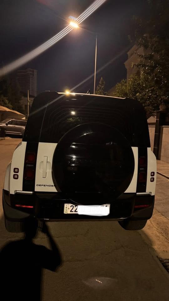 لاندروفر ديفندر x dynamic p400
سيارة ماشية ١٦ الف
مواصفات فول 
سنوية جديد مرقم 
ستة سلندر 
السعر مناسب 
*********** 
***********
