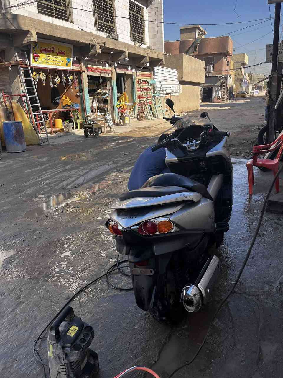 دراجه فورزا اس سفن صفر 10 البيع دراجه حلوه ما بيه شي تجي شوف كدام عينك محرك جديد
كفرات كدام عينك حلوه وأحلى من تصوير اصلي مو تجاري دراجه خير من اللله كل نقص ما بيه حمدالله وشكر كلاجات جديده شرط فحص اوراق موجوده 
سعر مليون ومتين  الف
1،2000 الف. 
و بيه مجال مكان بغداد مدينه الصدر
رقم ***********
