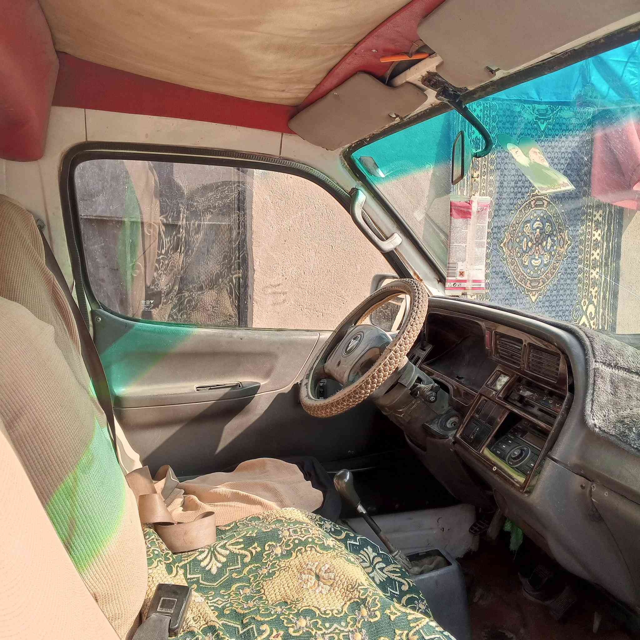 السلام عليكم فتون موديل 2009 رقم بغداد إنكليزي العنوان بغداد الفظيليه السعر 45 بيها مجال رقمي***********
