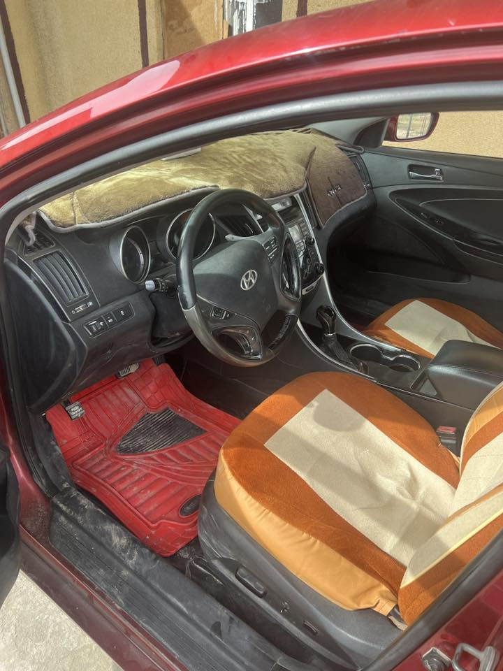 سلام عليكم سياره لبيع سوناته مديل 2011 سياره حلوه وكلشي بيهاا جديد حدثها بس بنيد مثل ما واضع بل سونار ومحركها بدل جديد سياره مكفوله من كلشي بس من عده بنيد وشويه بصفحت صدر شويه بيه طخطخات بل تصال كلك عليهن محرك حجم2400 مكاني بابل قرب جامعه مستقبل التصال وستفسار عله رقم ***********
