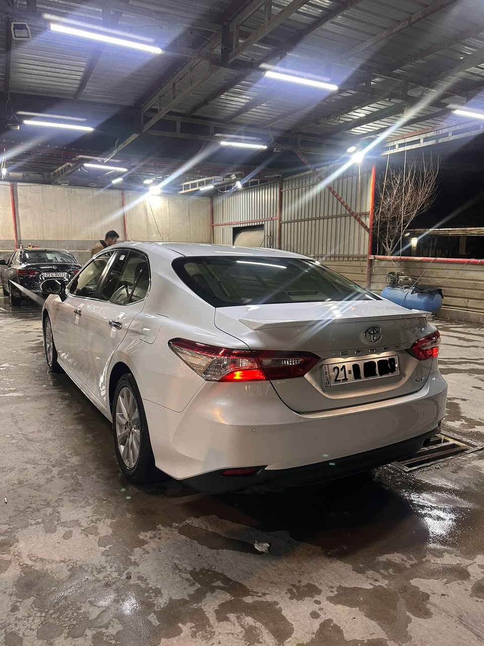 تويتا كامري فول فول مواصفات GLE
موديل 2020 صدفي فول واحد على واحد
مكفولة سيارة لا صبخ لا ضربة لا تعديل لا 

رصعة  ابشرط كلشي جديدة كلش ✅
ماشية 63 الف حقيقي دعامي للدعامي ابشرط

رقم سليمانية و مكانها سليمانية ✅
سيارة مال جناي و ابشرط تحويل و غرامة ✅

( سلايد - كشن كهرباء - حاسة امامي و خلفي - سيستم حساسا باركينگ - شاشة و كاميرا - تحديد سرعة - تحكمات استيرن - بريك بصمة - اوتوهولد - ٢ بصمة بلادي - تخم تواير جديد - مرايات ينوم - بلاجكتور ليد - باقي مواصفات ) 
*********** للسعر خابرني …
