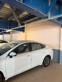 للبيع دسترويل BYD السياره على حادثه شغاله وتمشي  موديل 25 بسمي تحويل ث...