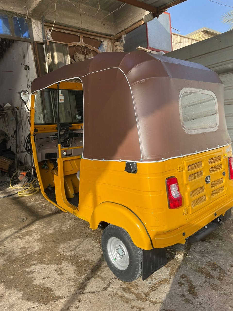 السلام عليكم للبيع موديل ٢٠ كفالة الدراجه مكان بغداد الحسينية مال راجديه تفاصيل أكثر تصل ***********
