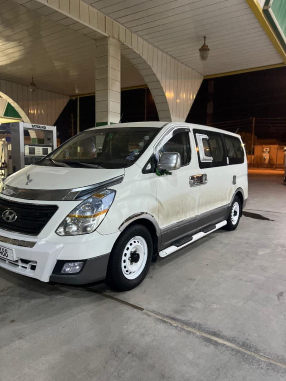 للبيع.. ستاركس موديل 2010 مفتوح محور مسكر 7سبلاين سياره جديده ما عوزه برقي تبريد ثلج رقم بصره دولي تحويل ثاني يوم سنويه 2027  مكان سياره ذي قار قضاء الإصلاح للاستفسار ***********
