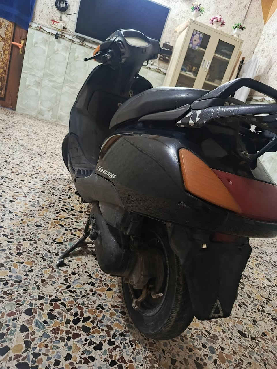 سلام عليكم سبيسي ياباني جديده لبيع كهربائيات شغاله دراجه مكينه ناعمة كابريتر أصلي
مكان كوت حي الحكيم
سعر 490وبيه مجال 
اتصال ‏‪***********‬‏
