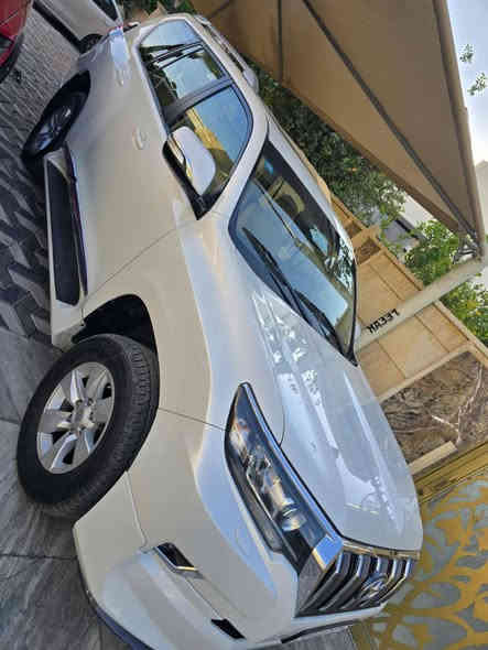 برادو  موديل 19 خليجي...
.... TXS... 
فووول موصفات..
مكفوله لاصبغ لا تبديل ولا تعديل ولا شخوط.. بغداد باسمي..
6 سلندر
فتحة سلايد.. 
كشنات جلد وكراسي كهرباء..
ماشيه 90..
السياره من الزيرو على ايدي
مكاني بغداد الكرخ..
محرك كير تبريد تدفئه برغي ممفتوح بيه كله على وضع الشركه.. حتى الدعاميات كفاله.. ال  TXS  محاجه اذكر المواصفات.. 
تخم تايد جديد شادلها.. 
للبيع فقط الشراي يتصل ويدلل. رقم وسنويه زهزه كله جديد باسمي شخصيآ رقم بغداد الدولي الجديد.. 
هذه رقمي... 
..... ***********....
