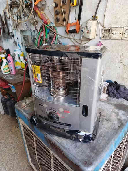 السلام عليكم متوفر صوبات نفطيه باله بكره درجه اولى باب اول يتوفر توصيل داخل الموصل  للاستفسار على هاذا الرقم ***********يتوفر واتساب
عنوان  موصل حي  دوميز  مقابل رائد بدر
