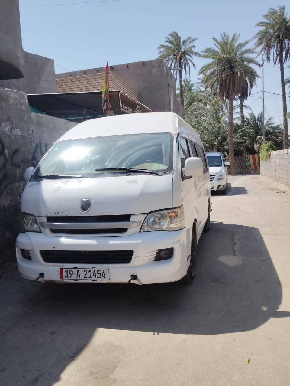 السلام عليكم من رخصه مدير الكروب عندي جنبي موديل ١٥ للبيع السياره بيه ضربه بالصفحه الطويله وبالجنطه صبغ مكانه الهاشمية *********** سعره ١٢٠ وبيه مجال للطيبين
