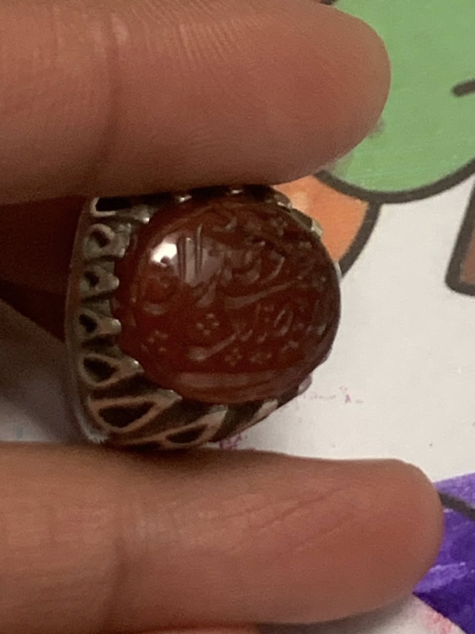 اللهم صل على محمد وآل محمد وعجل فرجهم
عقيق يماني احمر طبيعي بي ضربه زعفران فوك ضمان طبيعي

منقوش يدوي اللهم صل على محمد وآل محمد 

صياغه يدويه فضه قياس ٢١ تقريباً

٩٥ الف مع التوصيل نهائي


**إذا كنت صاحب هذا الإعلان وتريد حذفه لأي سبب، رجاءا أرسل رسالة إلى الدعم الفني**