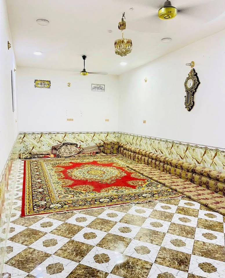 دار لبيع مساحه ٣٠٠السعر ١٤٥وبي مجال
الاستفسار ***********
