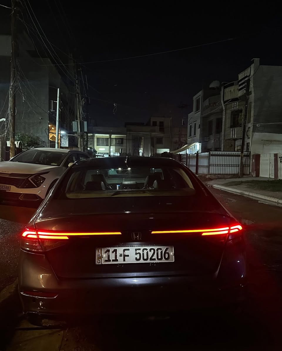 هوندا اكورد 2023 تورنك اعلى فئة
السيارة ماشية 56
• مكينة 2000 هايبرد تنفس طبيعي
• شفتات ستيرن 
• شاشة كبيرة
•كشنات جلد
•فتحة سقف 
• كاميرا خلفية    
• رادار امامي
• مانع تصادم
• محدد مسار 
• داتا شوو
•بصمه تشغيل ابواب 
• مثبت سرعة
• مانع انزلاق
• دخول ذكي 
• إنارة ترحيبية
• هندبريك كهرباء 
• أوامر صوتية
• 3 أنظمة قيادة
تشغيل عن بعد 
كشن كهرباء 
شفتات ستيرن 
تبريد قطعتين 
خزن ميموري 
حساس امامي 
حساس خلفي
كشنات اثنين كهرباء مواصفات التورنك معروفه  السعر 17000$
‎*********** واتساب العامرية بغداد
