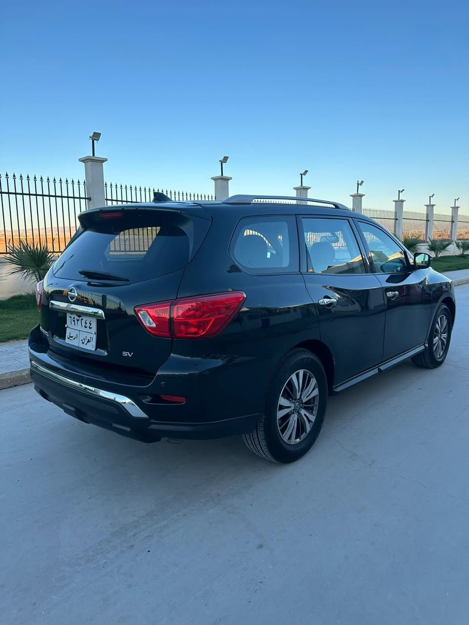 السلام عليكم ، بلااااش ب سعر التيما 🔥🔥!.
NISSAN PATHFINDER 2019 SV
نـيسان باثـفايندر 2019 SV وارد امريكي
7 راكب 💺 
V6 3.5 🚀🔥.
المـمشى : 124,000km/h 🎖️
الضـرر : ربع بـوند صبغ و ايرباك ستيرن فقط طاگ
--

1. داخل اسـود
2. رادارات امامي جانبي
3. ابواب بصمة
4. تشغيل عن بعد 
5. مثبت سرعة 
6. محرك 6 سلندر 3.5 
7. گير cvt
8. شاشة لمس
والـخ .. مواصفات الـSv المعروفة 
ملاحظة : بدون بانوراما *
گير مكينة حدادية كله بشرط ، سنوية بأسمي تحويل مباشر ثاني يوم
هزة جديد 
السعر : 160 وبيها مجال للطيبين 👍🏻♥️
مكان السيارة : اربيل ، موصل
التواصل واتس : ***********
