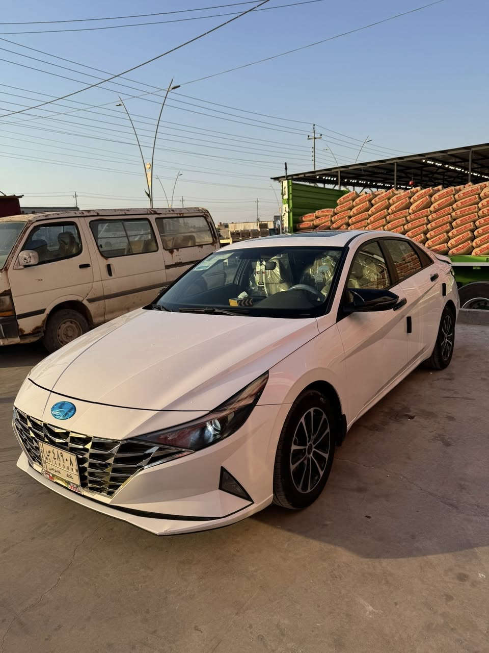 النترا 23 خليجي
اقصاد استقطاع مباشر كفلاء 2
مكينة 2.0 
سيارة حلوة وجاهزة تبريد مكينة كير  حدادية تخم تاير خير من الله
سيارة بيها ضربة خلفية بالصندوك
وتعدل صندوك نفسة  واثر الضربه جاملاغات ثينهن خلفيه صار بيهن تعديل وصبغ 
وباقي كله كفالة 
مكان السيارة البصرة شط العرب الجزيرة 
السعر 150 وبيها مجال 
رقم تواصل ***********
