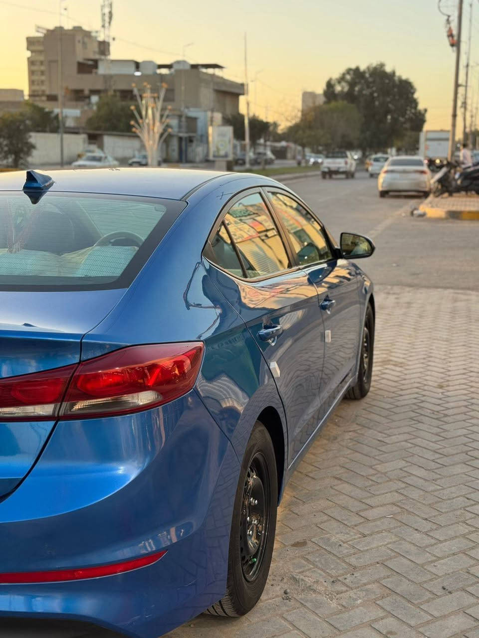 السلام عليكم النترا 2018
أمريكي حادث دعاميه وخشم بنيد وصور السونر موجوده كير مكينه مكفولات حداديه جاهزه من كلشي تبريد ثلج تخم تاير جديد السياره بدون ايرباك وفقط الدعاميه مصبوغه اماميه وخلفيه ودوشمه غرفه كامله 
السعر130$وبيهه مجال قليل 
الرقم ***********
