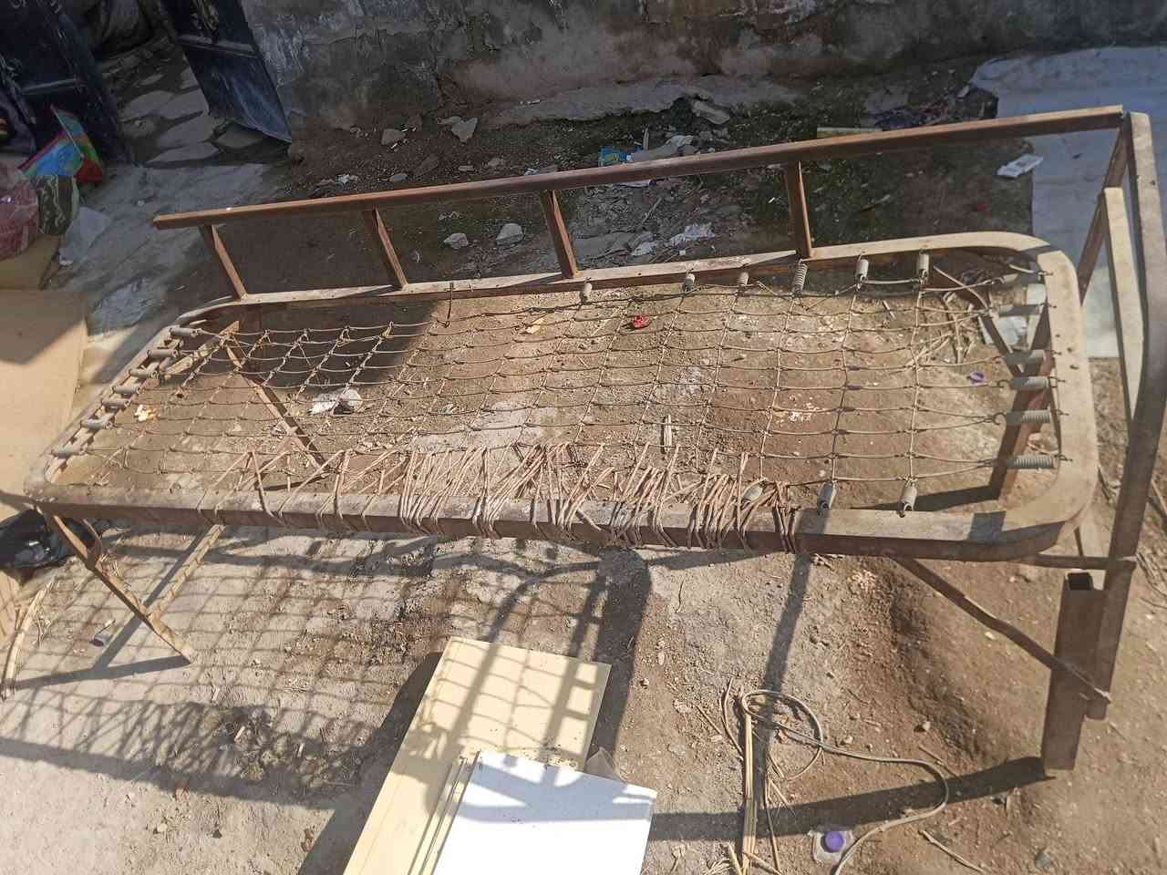 جرباية حديد سبرنگ تسگام
مكان حي الفرات السعر 25
الرقم ***********
