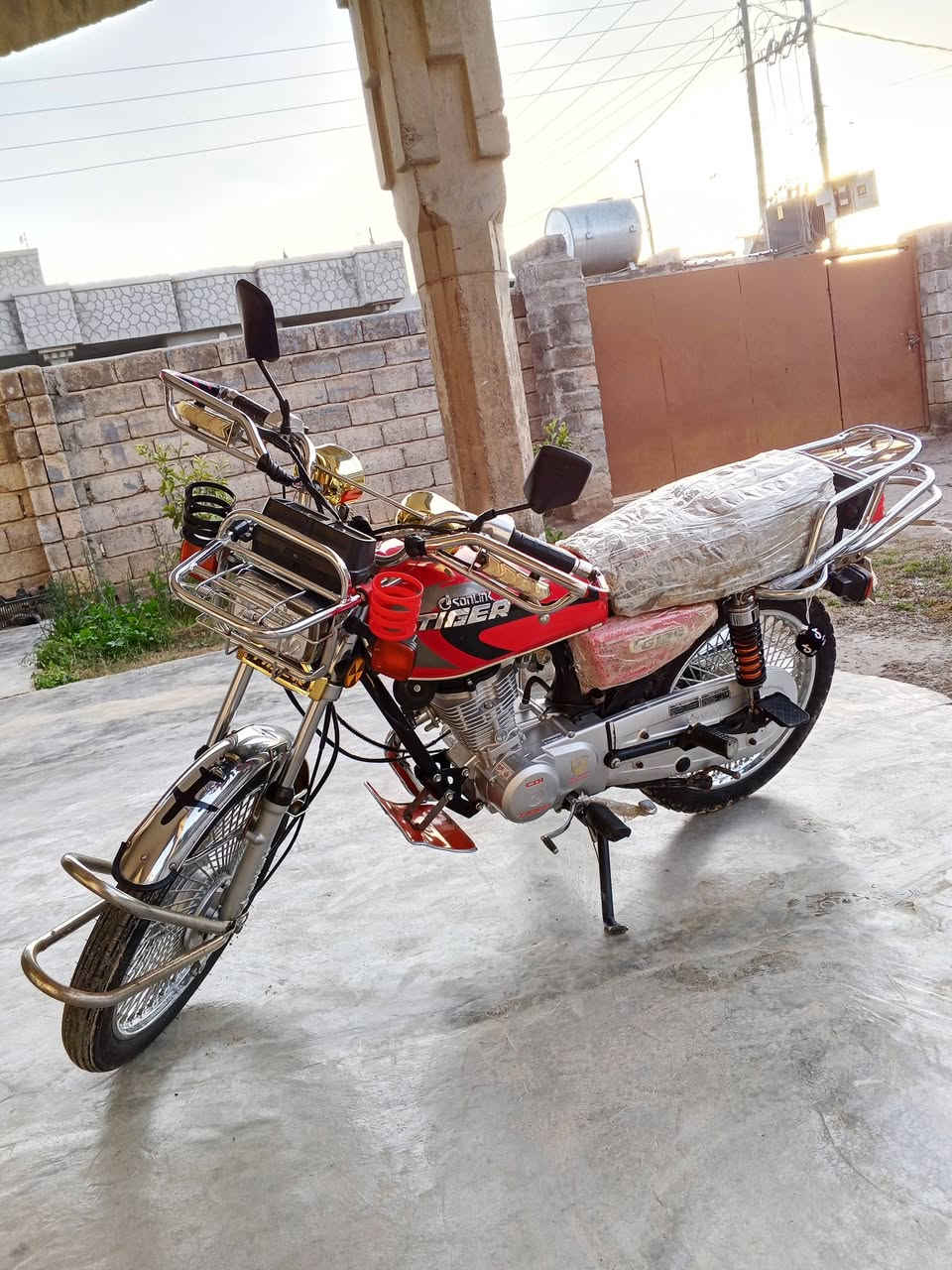 ‏السلام عليكم 
‏ماطور تايكر موديل 2021
‏وزن ثقيل ختومات محرك شرط 
‏السعر550 الشراي يتصل 
‏مكاني المكوك
***********
