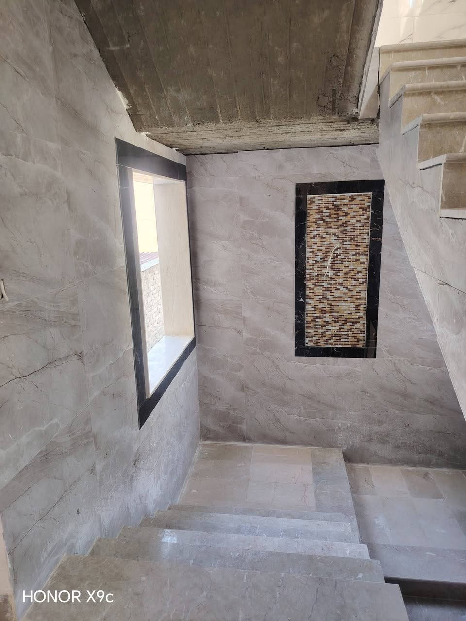 كاد من الموصل وشرط على مستوى الموصل في العمل مرمر برسلين حجر ارضيات مرمر صف موقعي نشتغل بجميع المحافظات للاستفسار ***********
