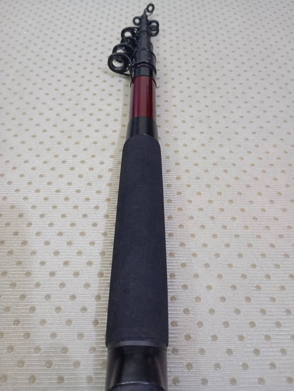 دايوا ياباني كاربو وشكر طول ٣٣٠ صلابه ٨٠ 
من اقوى الخامات اليابانيه نظافة ١٠٠% 
مصممه للتعامل مع الوحوش🦈 ***********
