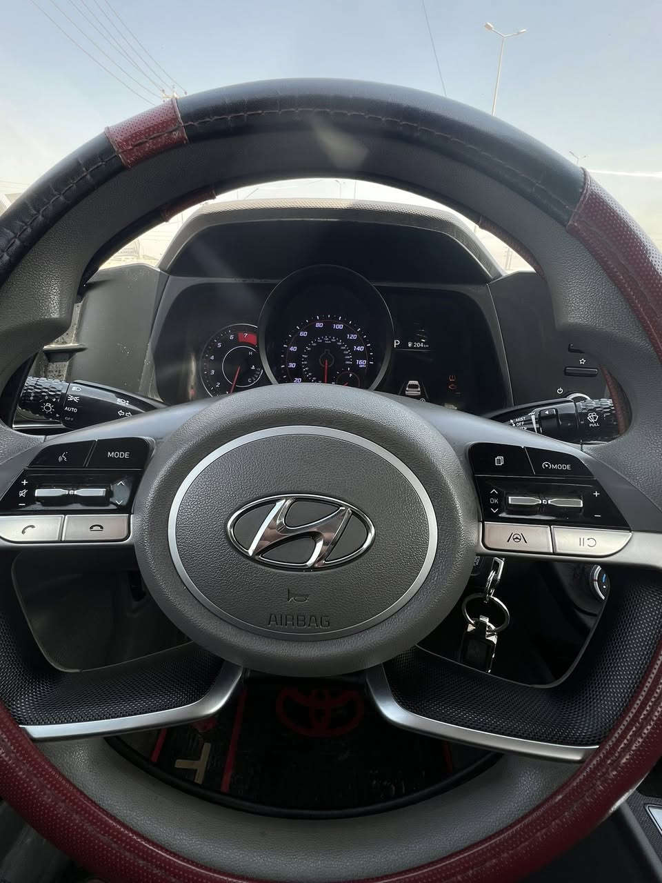 السلام عليكم
النترا موديل21 وارد أمريكي 
الضربه بنيد وجاملغ امامي فقط
مكينه 2000
مكينه وكير مكفوله
للبيع او المراوس حسب السياره الاريدها 
المكان كربلاء

السعر وباقي التفاصيل عالخاص متواجد دائماً
فيس و. واتساب ***********
