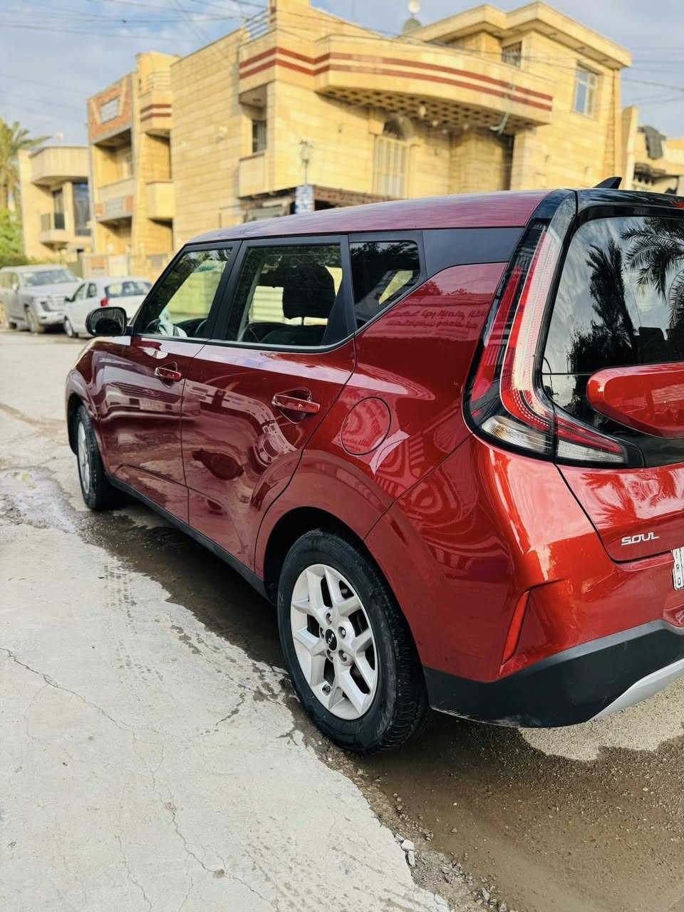 كيا صول وارد امريكي موديل 2023
بيهه بنيد صبغ فقط بدون ايرباك دواخل مكفوله 

محرك 2000 دوش ماشيه 35 موصفات 
نص فول 

مكان سياره بغداد زيونه تحويل ثاني يوم 

سعر 159

للتصال ***********
