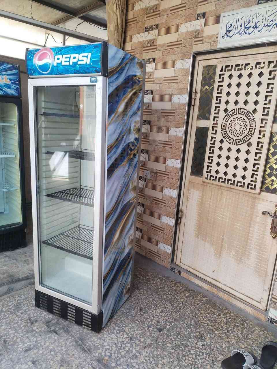 عارضات عمودي شغالات عدد 4 السعر كلهن 700 نهايتهن العنوان بغداد حي اور الشراي يتصل على هذا الرقم ***********
