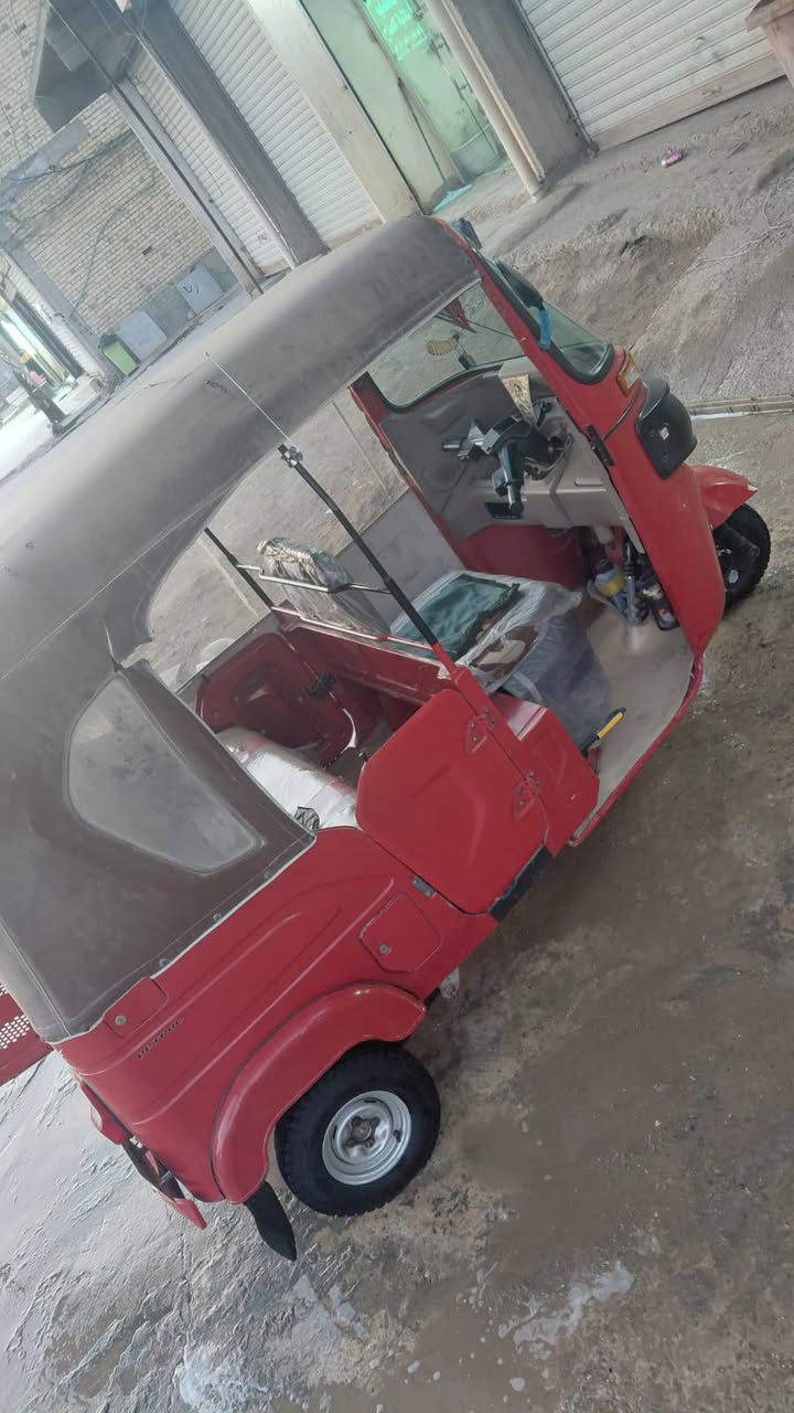 سلام عليكم تكتك لبيع موديل٢٢ شهر سابع تكتك خير من الله بس دوس معمره مكان بغداد مقابيل ابو شام سعر خابر وتدلل ***********
