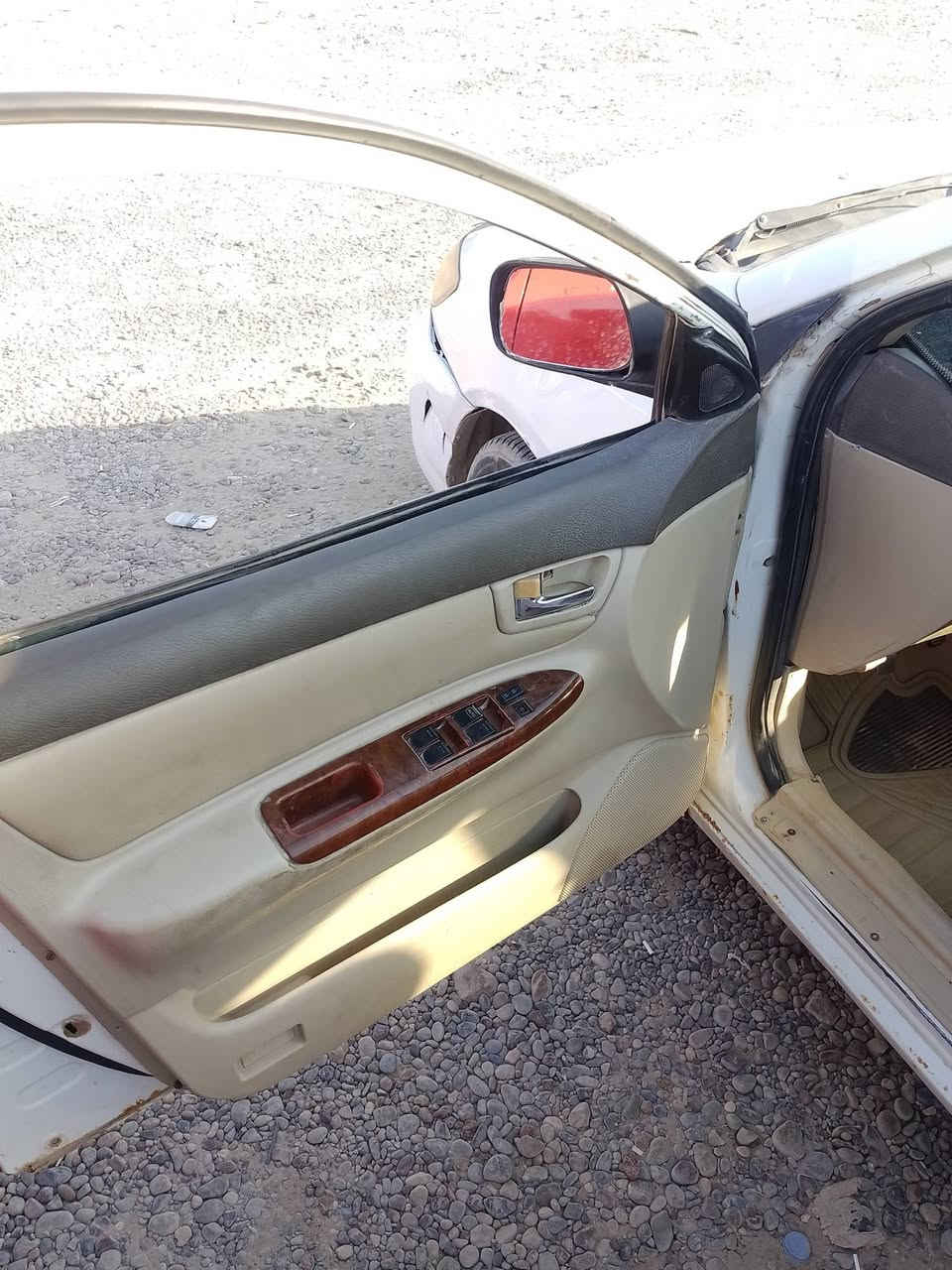 بيوايدي ٢٠١٣ رقم انكليزي سنويه لل ٣٠ تحويل مباشر حره تخم تاير محرك لاتنقيص ولا تبخير محرك كير ضمان سعر خاص


**إذا كنت صاحب هذا الإعلان وتريد حذفه لأي سبب، رجاءا أرسل رسالة إلى الدعم الفني**