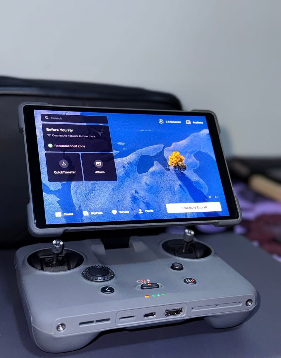 سلام عليكم
جوستك DGI ستعمل مره فقط 
سعر قفل ٧٥٠ الف 
العنوان بغداد الكرخ 
يوجد توصيل 

***********
