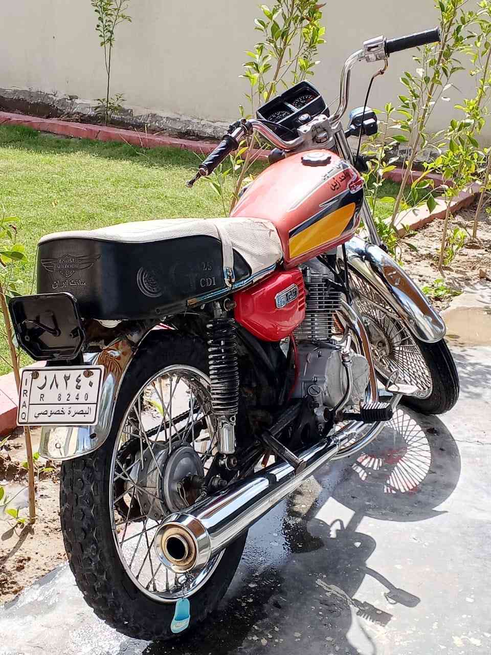 السلام عليكم دراجه للبيع اربعه كير مكان بابل حله السعر 300 وبيها مجال استفسار اكثر ***********
