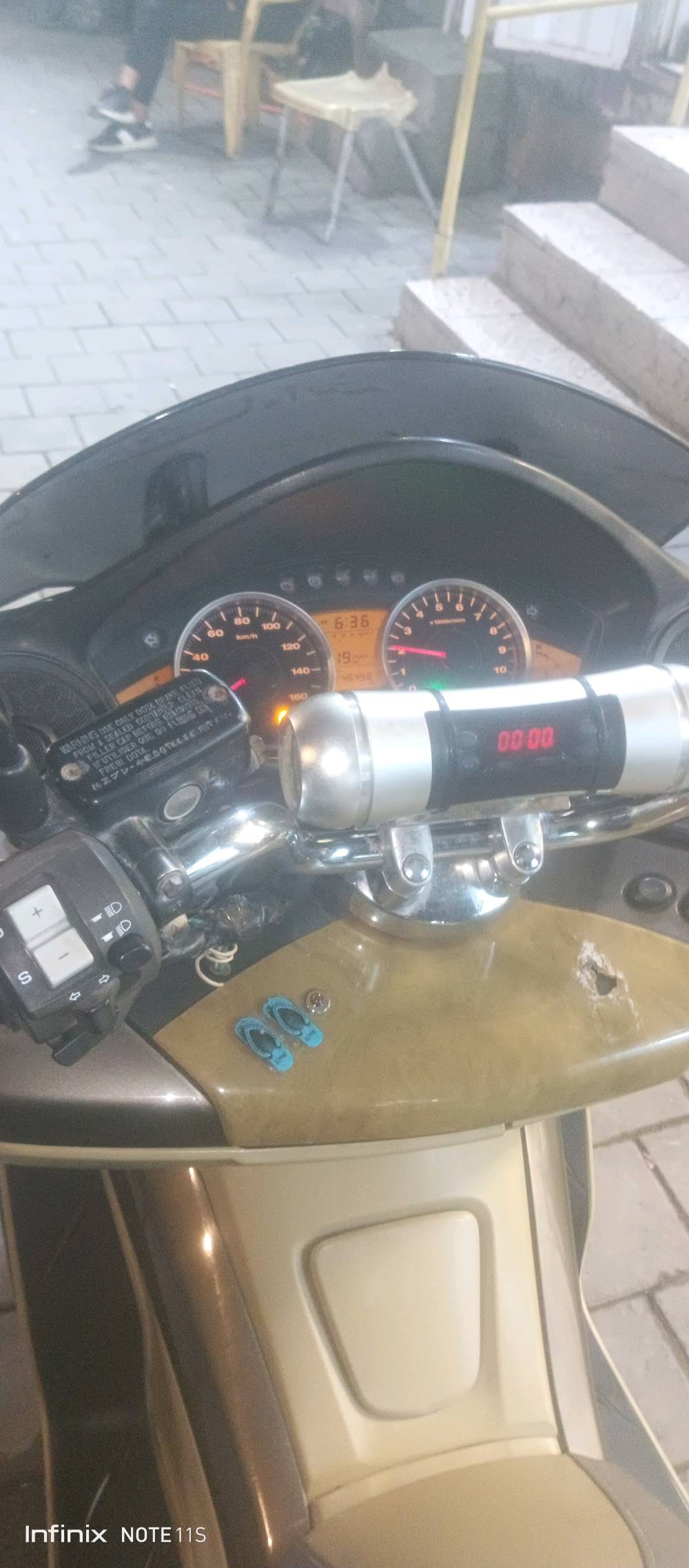 سلام عليكم فورزة للبيع مكفولة اس 7 دهن كلة امزول وبانزين كلة محسن الله شاهد ترايك وين متريد وين ميعجبك السعر خاص او واتساب  ***********