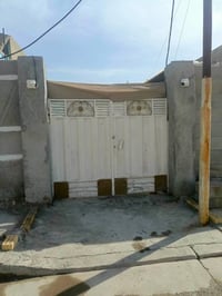 قرب مجمع البركه • ٢٥٠م • بناء قديم